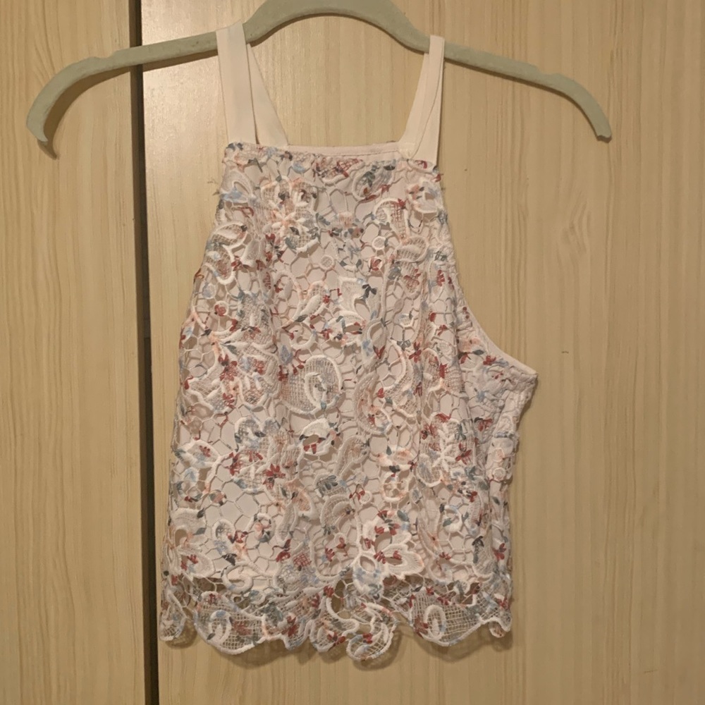 Abercrombie lace floral top